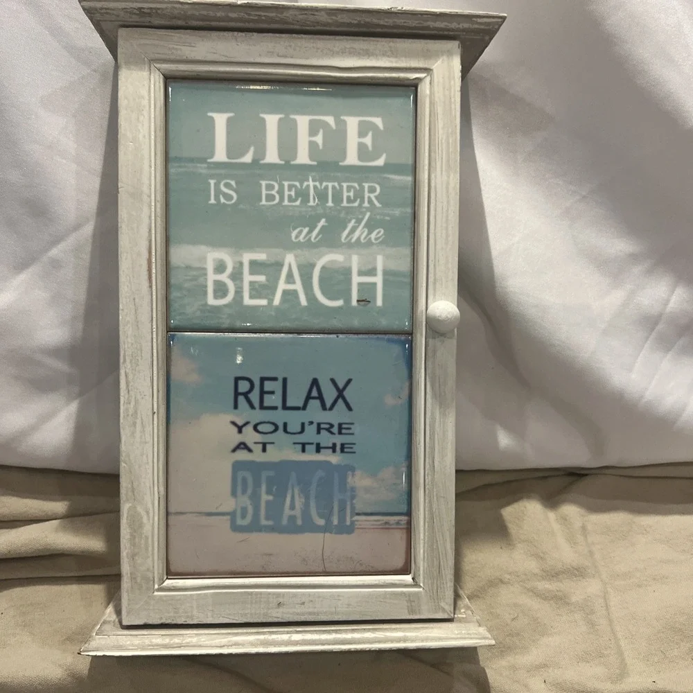 Beach Theme Key Holder for Wall, Decorative Wooden Mail Organizer with Shelf ...